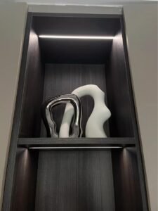 Irregularly shaped color-blocked vase