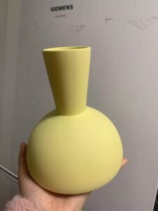 Wabiv Geometric flower arrangement