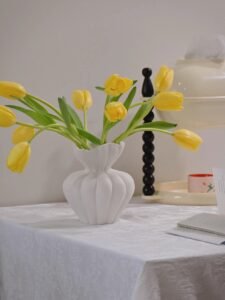 Wabiv French multi-petal vase