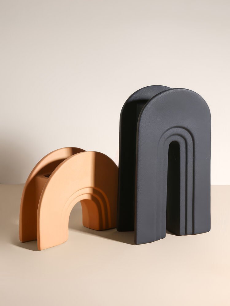Wabiv modern U-shaped geometric hollow ceramic vase