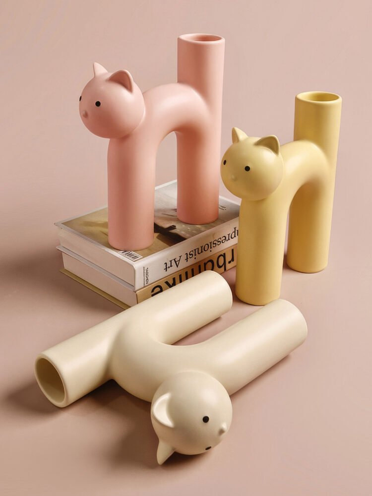 Wabiv cute tubular Siamese cat shaped ceramic vase