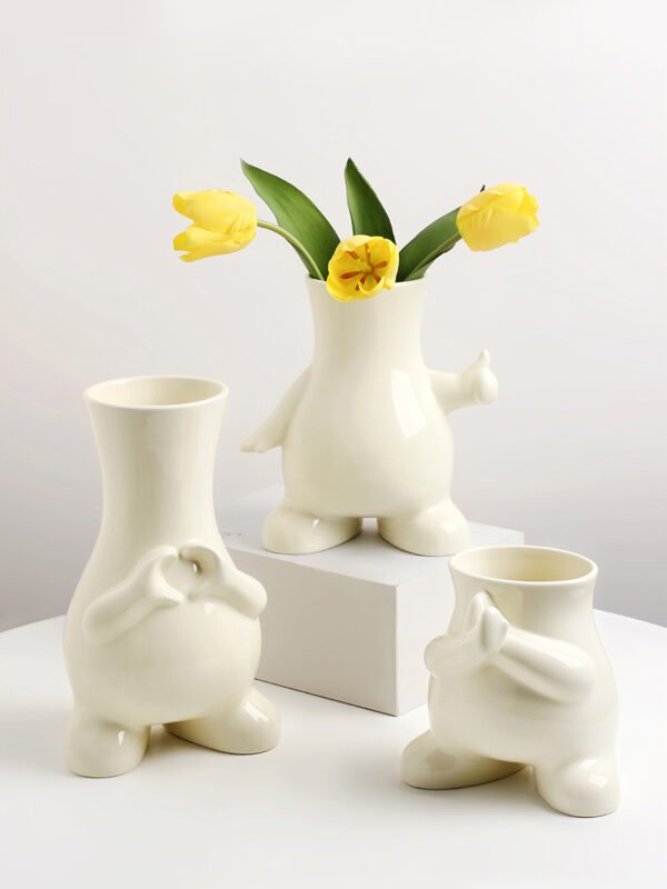Wabiv Creative and trendy flower vases
