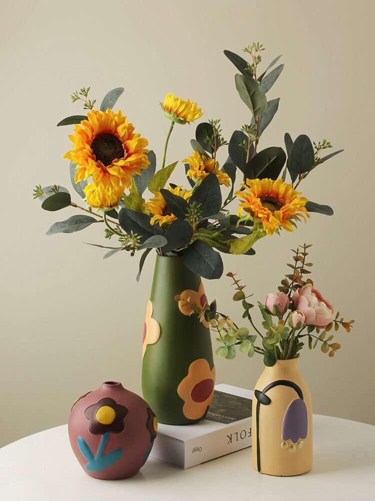 Painted pottery hand-painted flower vase