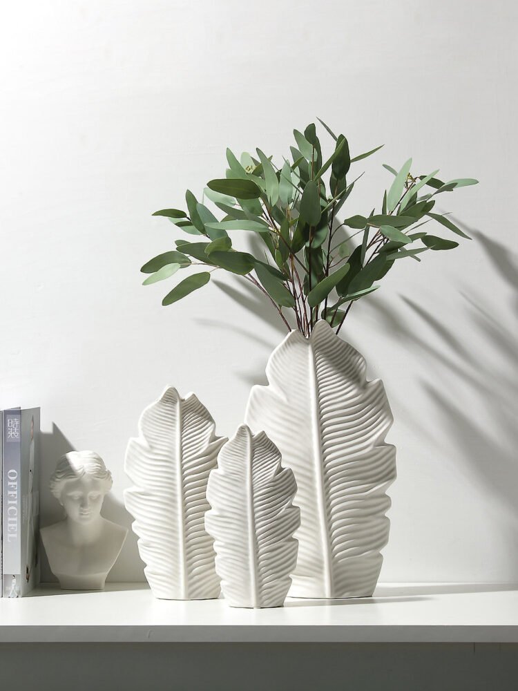 Wabiv Nordic leaf vase