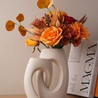 Alien cross tube flower vase