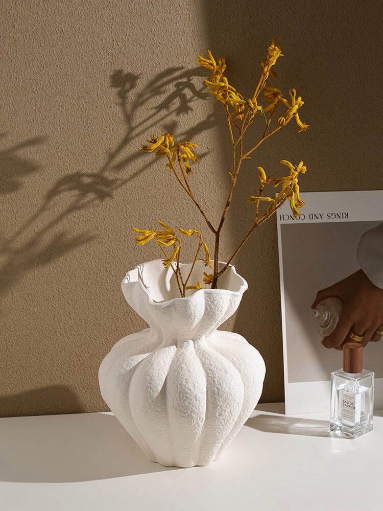 Wabiv French multi-petal vase