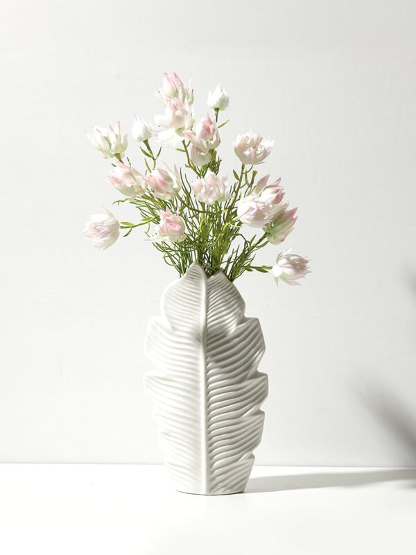 Wabiv Nordic leaf vase