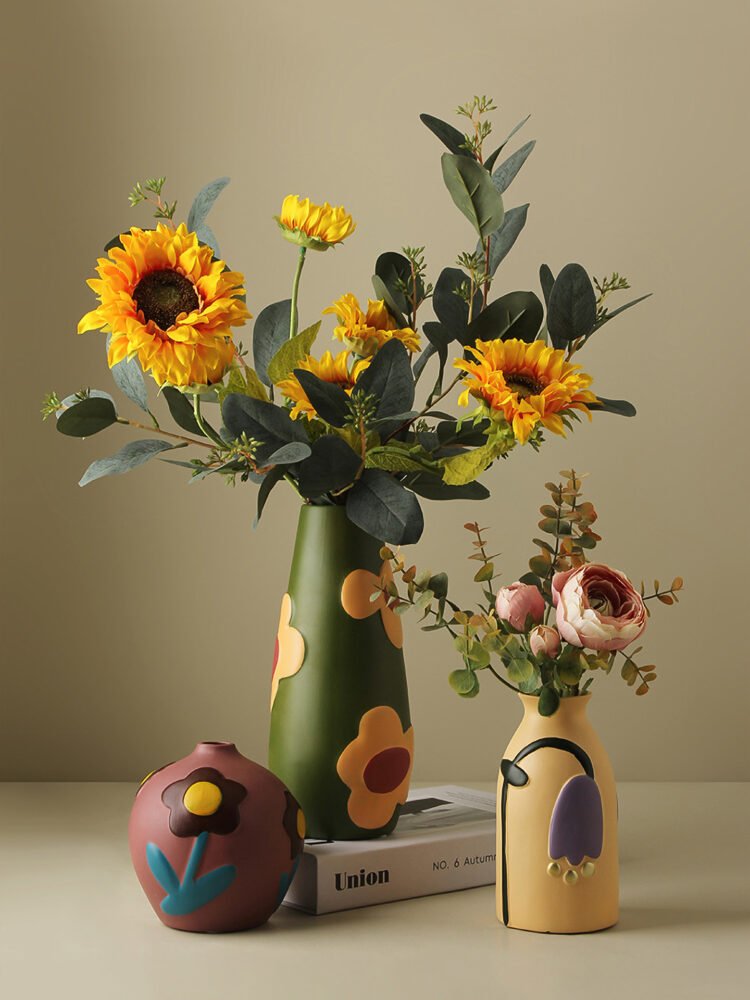 Painted pottery hand-painted flower vase