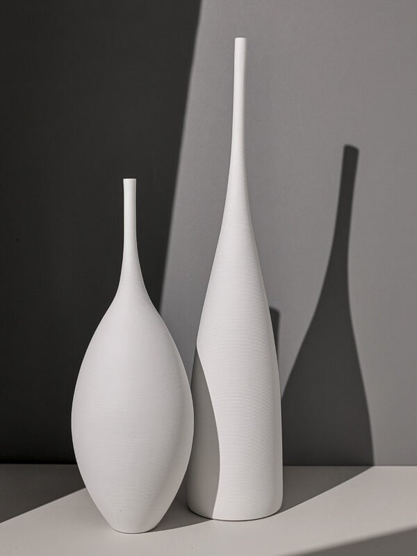 Wabiv Narrow-necked wire-drawn vase