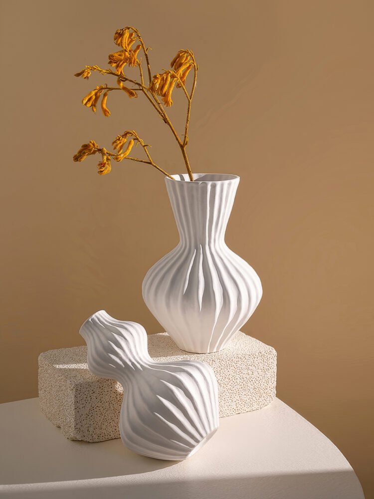 Wabiv retro style ribbed striped ceramic flower vase