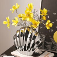 Minimalist cream white shell shaped ceramic vase Madeleine style for home decor