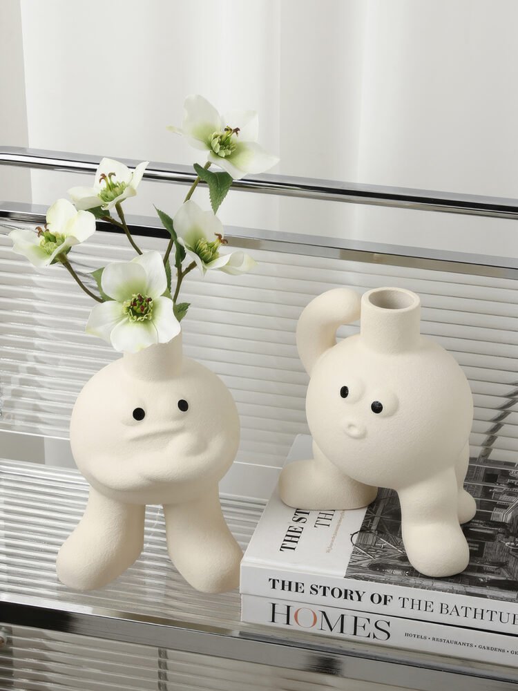 Wabiv artistic big foot shaped quirky ceramic vase