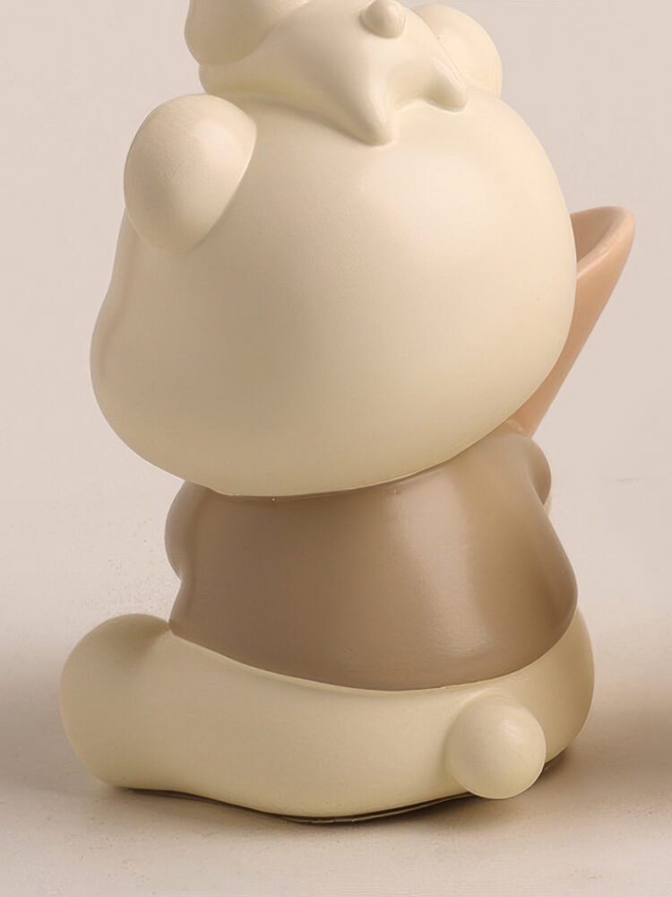 Cute hug bear holding bouquet decorative ornament