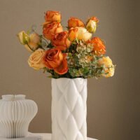 Wabiv Sofa-patterned vase