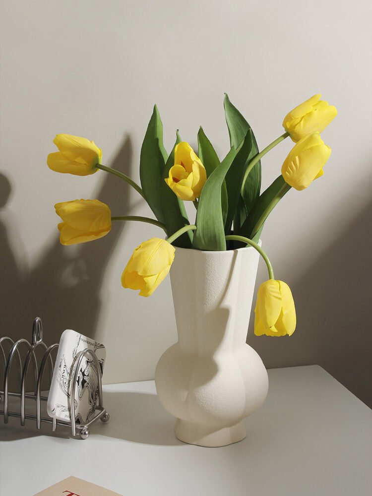 Creamy Multi-Petal Vase