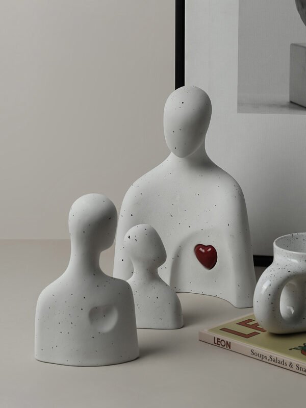 Wabiv Artistic abstract figure ornament