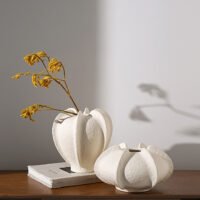 Starfruit multi-petal vase