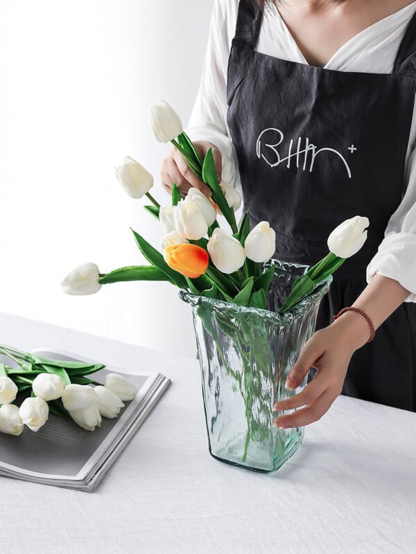 Wabiv Moisturizing Tulip