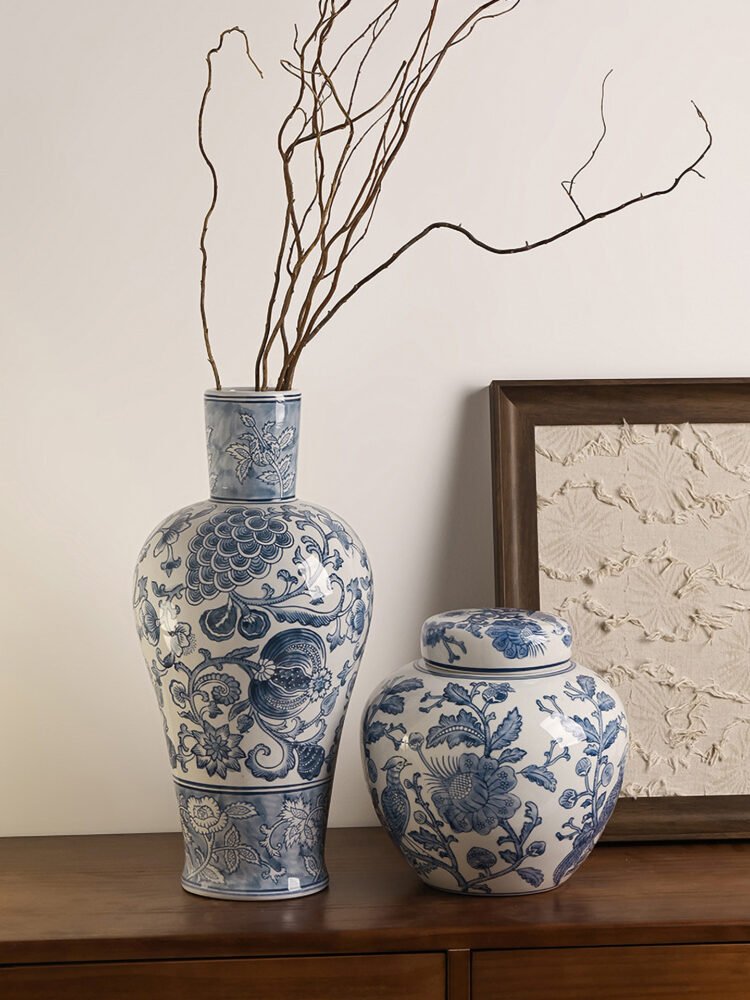 Wabiv Blue and white porcelain vase