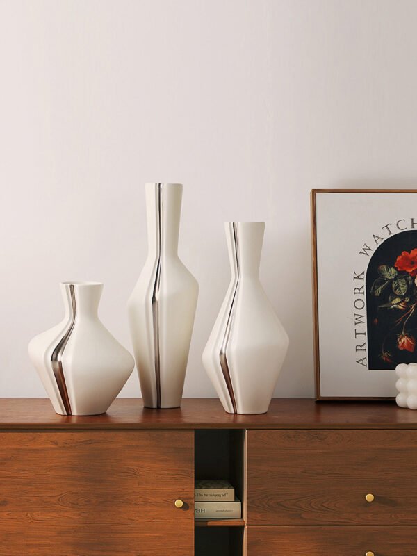 Wabiv Three-fold patterned vase