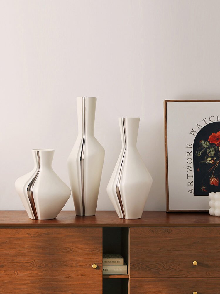 Wabiv Three-fold patterned vase