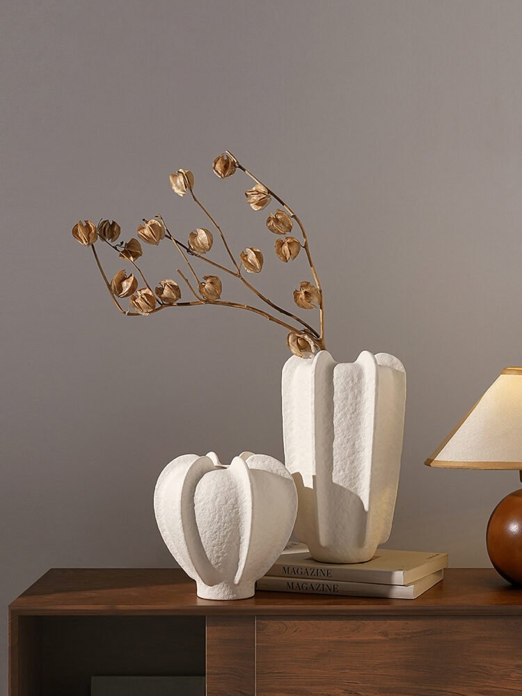 Starfruit multi-petal vase