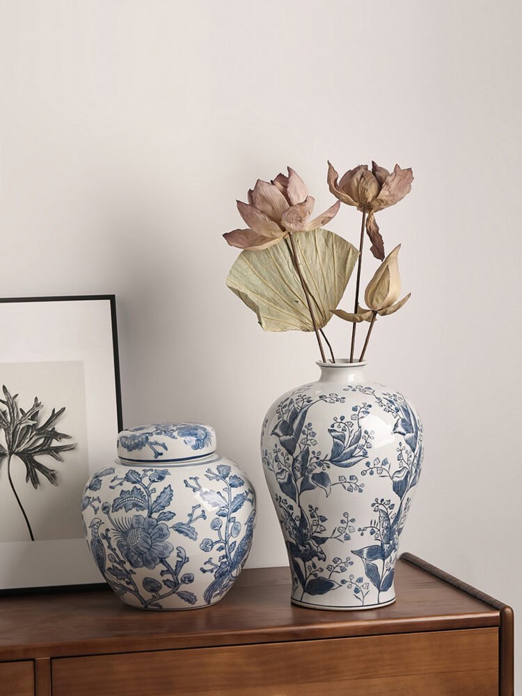 Wabiv Blue and white porcelain vase