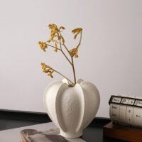 Starfruit multi-petal vase