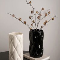 Wabiv Sofa-patterned vase