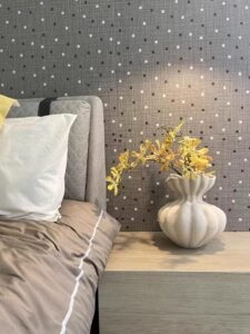 Wabiv French multi-petal vase