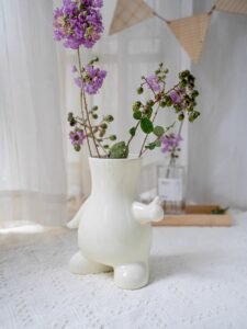 Wabiv Creative and trendy flower vases