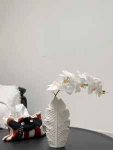 Wabiv Nordic leaf vase
