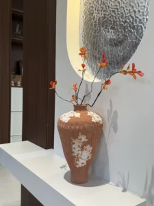 Wabiv Orange irregular-shaped vase