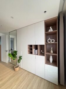 Wabiv Artistic abstract figure ornament