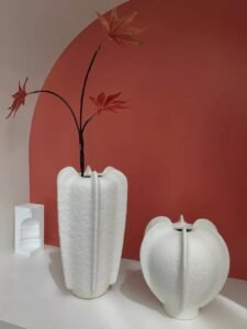 Starfruit multi-petal vase