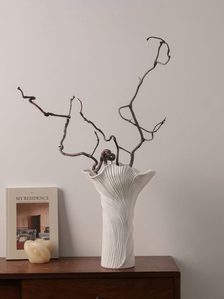 Wabi-sabi style architectural cloud pleated ceramic vase for living room decoration